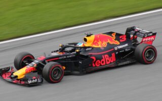 red bull formula 1 car 2022