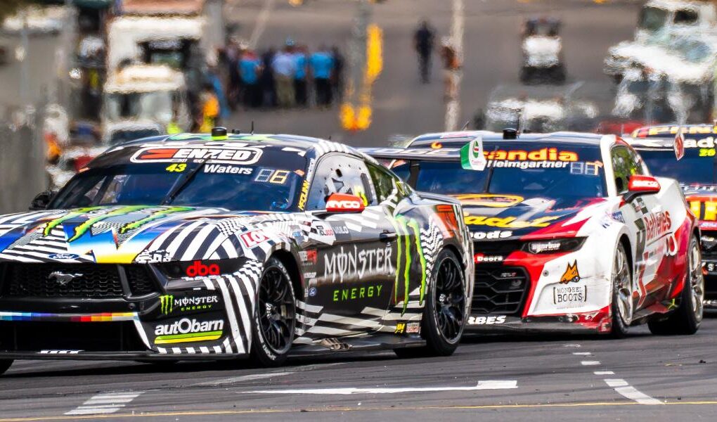 repco v8 supercars