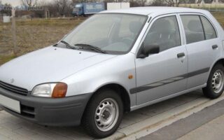 toyota starlet race car